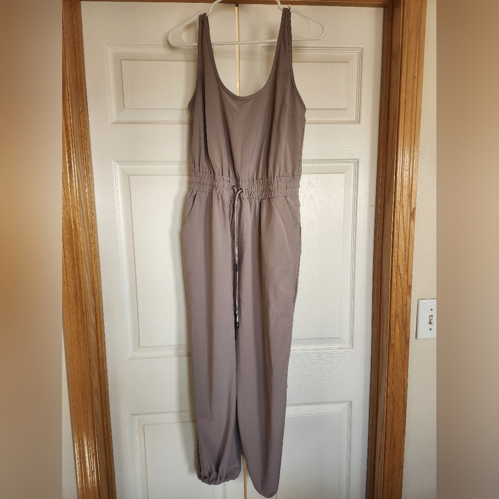 Sleeveless Abercrombie Traveler Jumpsuit